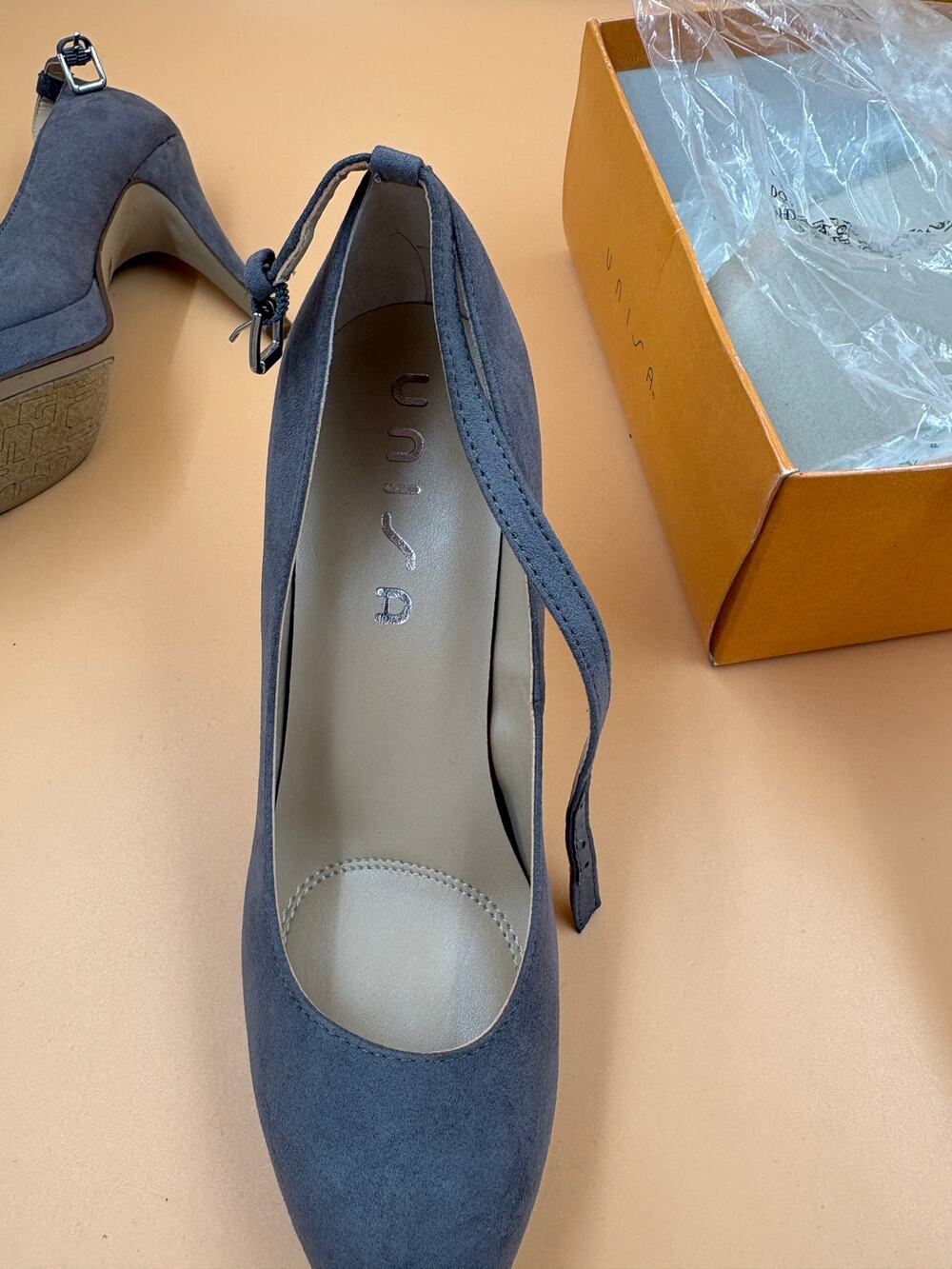Unisa Gray Suede Ankle Strap Pointed Toe Stiletto Heels Size 7M